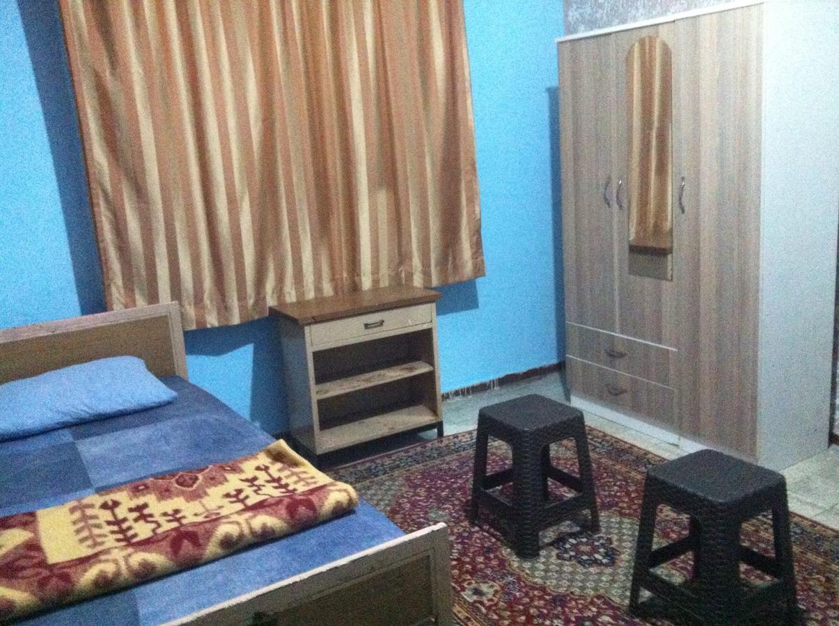 Huedaverdi Hostel Mersin  Luaran gambar